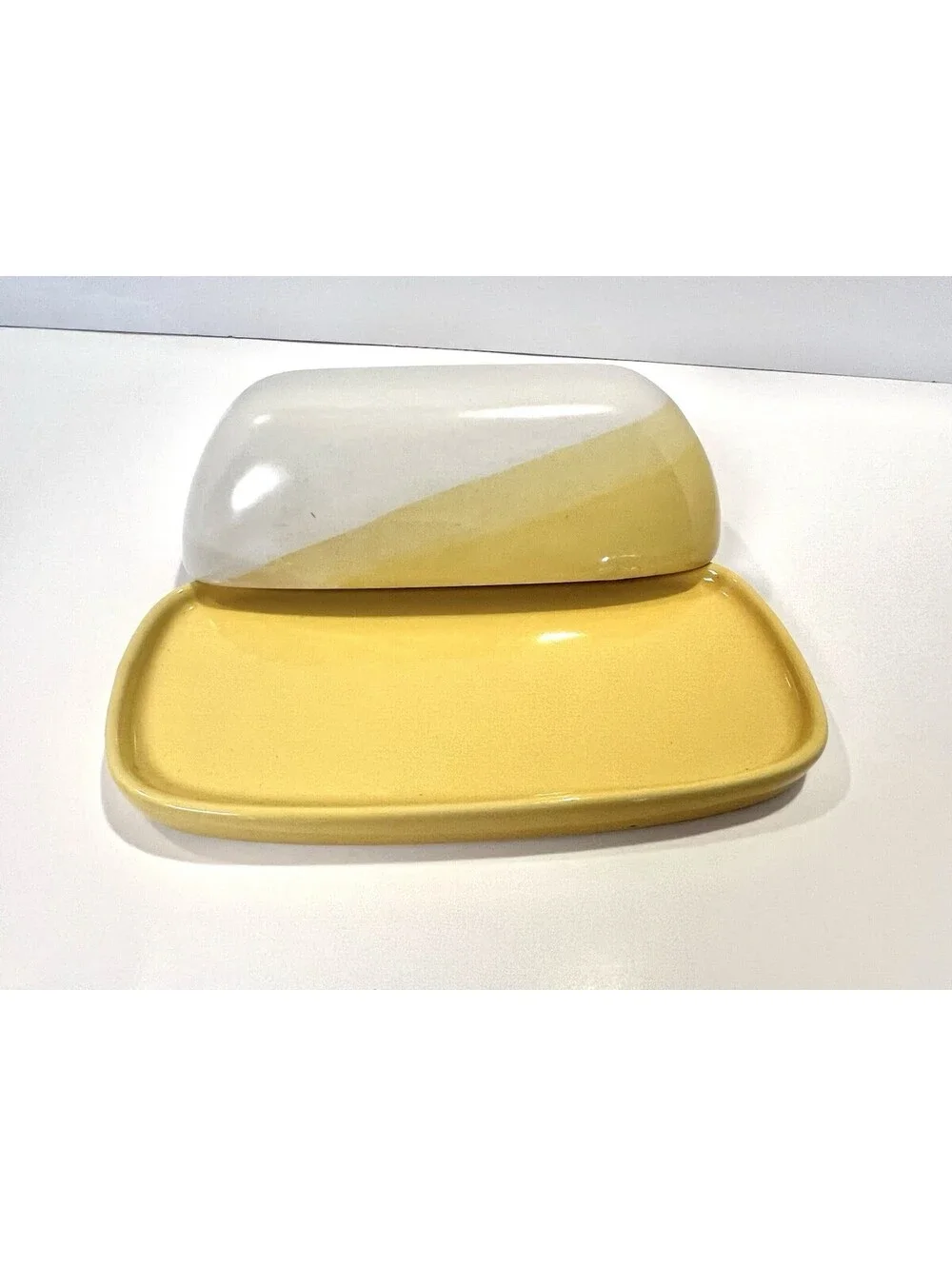 Threshold Stoneware Yellow White Covered Butter Dish 7inch